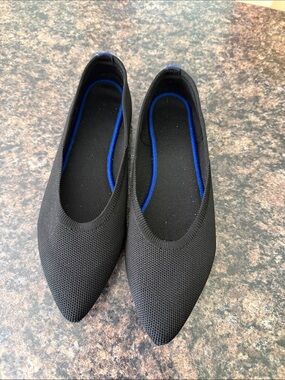 Black Pointed Knit Ballet Flats - Women's